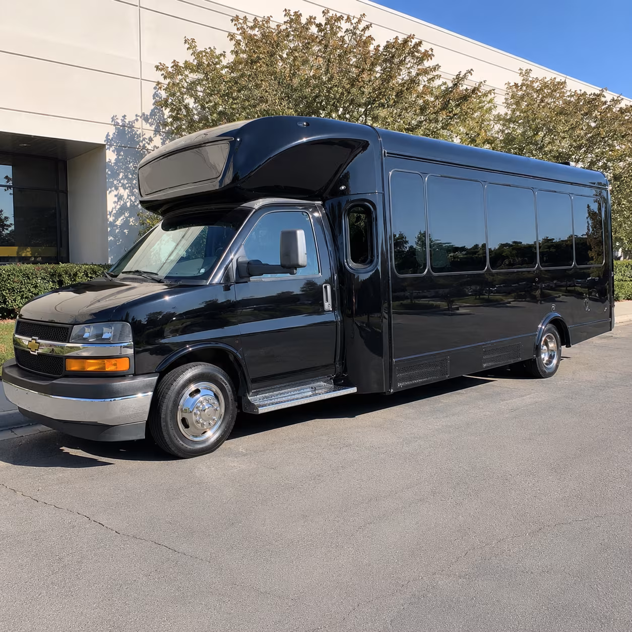 airport transfer buses for out of town wedding guests arriving in merced