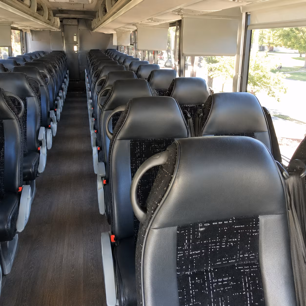 easily book transportation for your next church or religious group 3