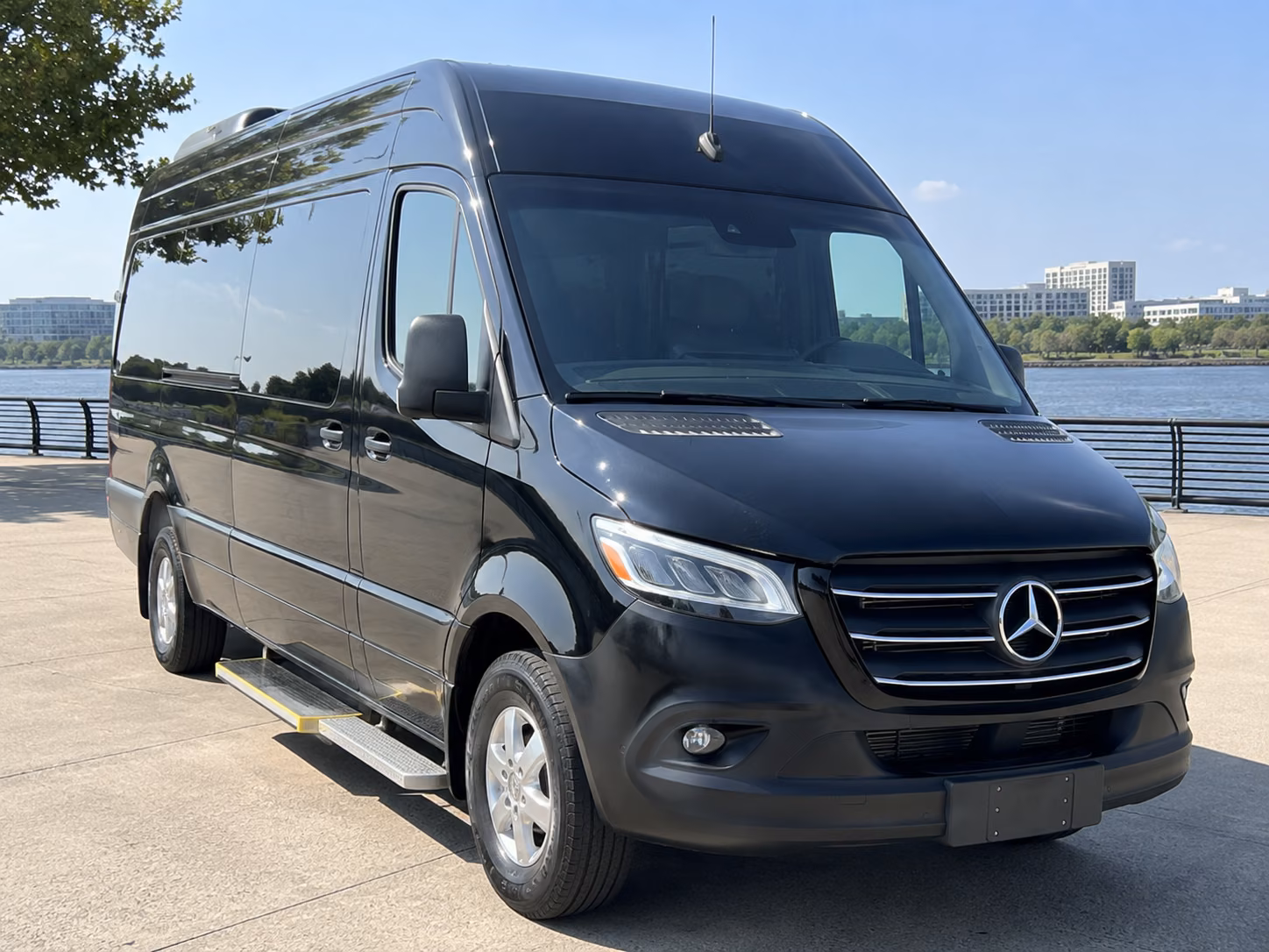 easily book transportation for your next concert or music festival 3