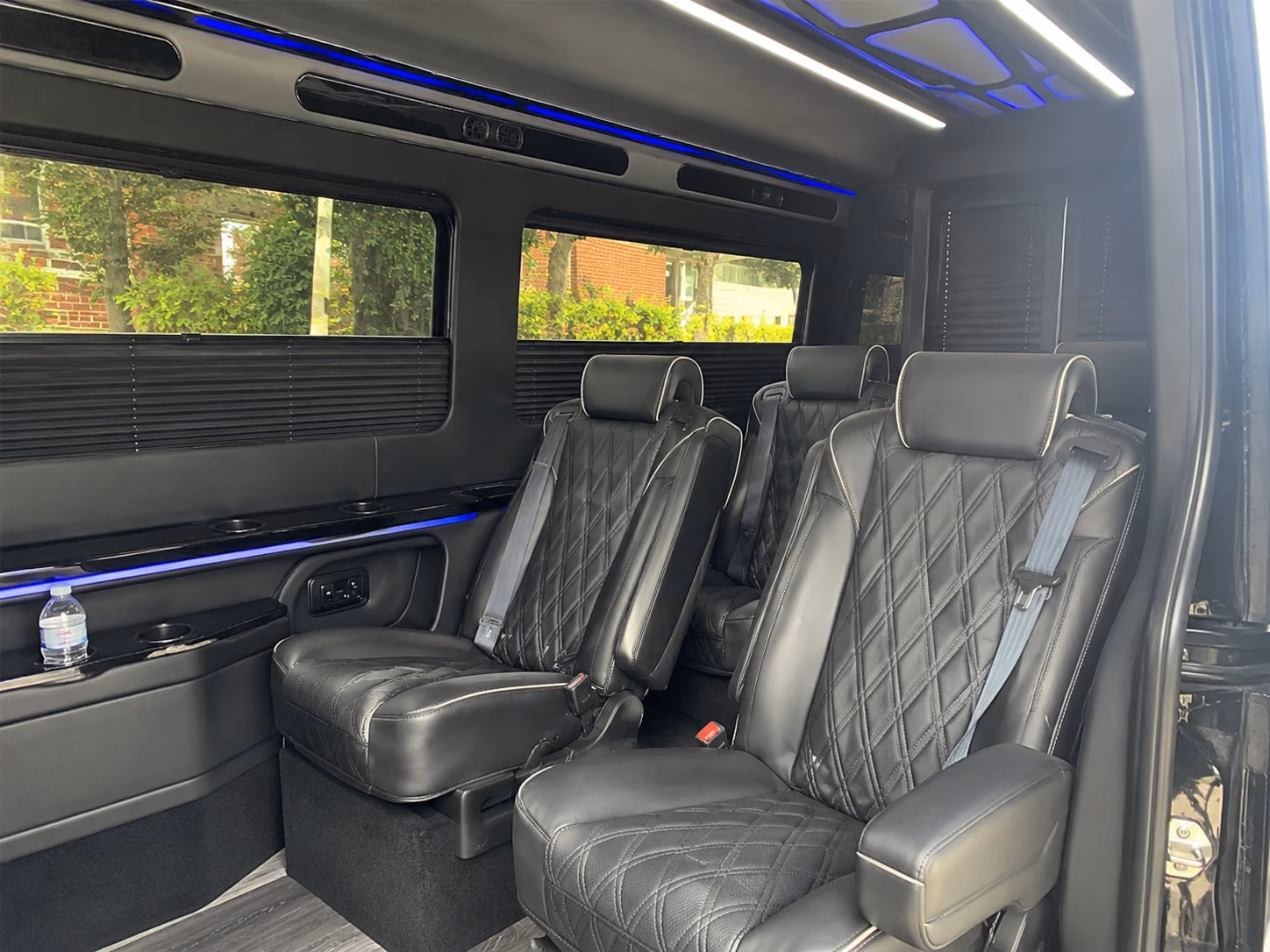 easily book transportation for your next concert or music festival 4