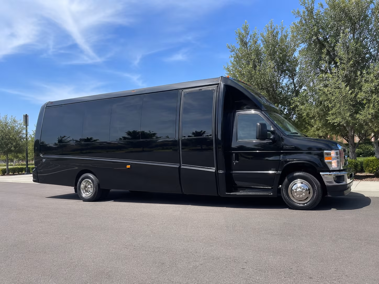easily book transportation for your next field trip 3