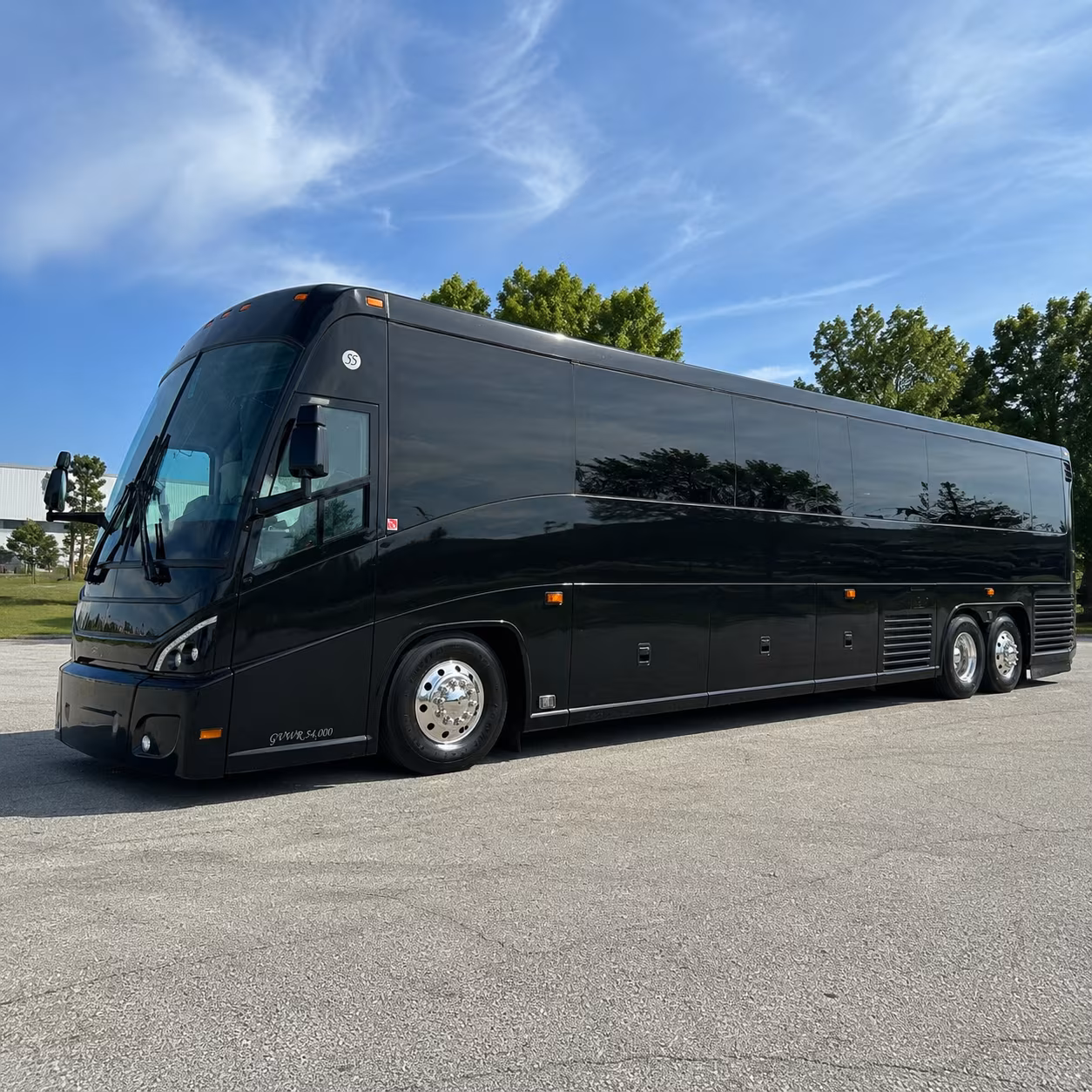 merced 47 passenger charter bus