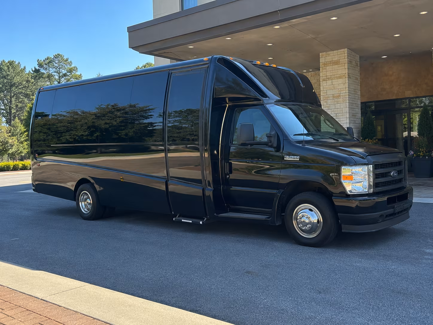 merced bus rentals