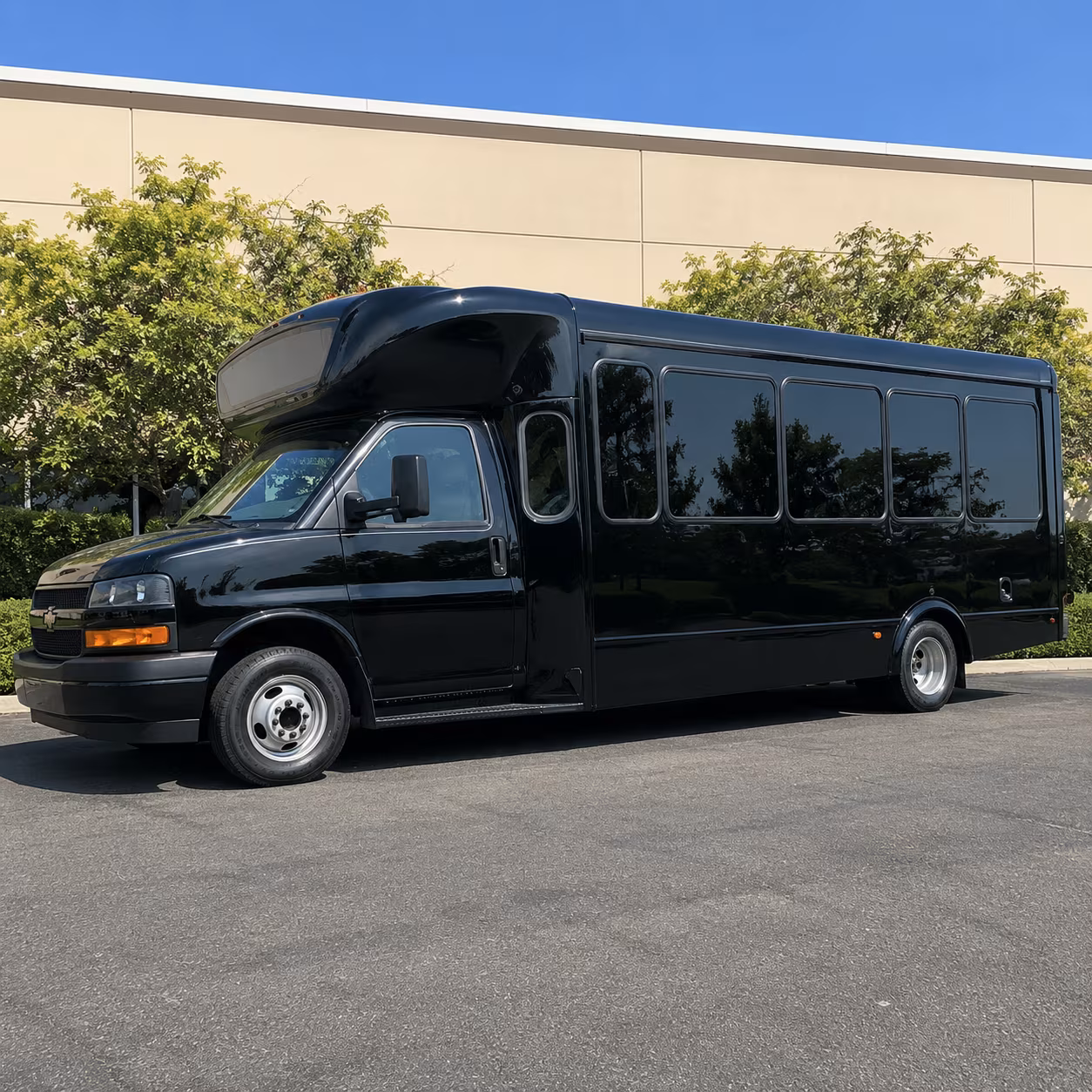 merced yosemite gateway towns party bus rental